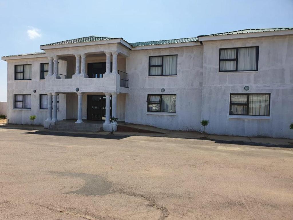 Kings Palace Empire Siyabuswa Exterior photo